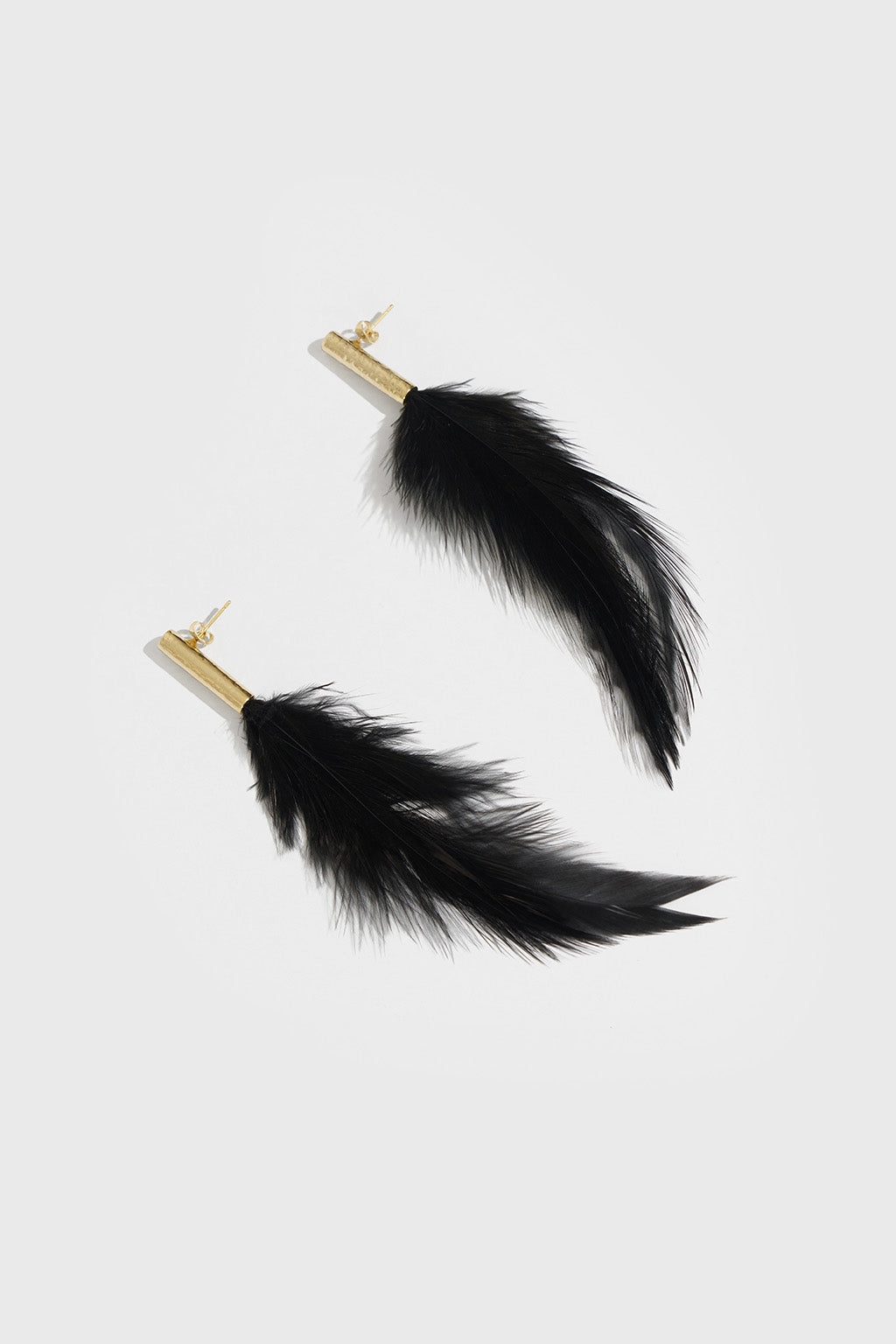 Aros de Metal y Plumas Naturales