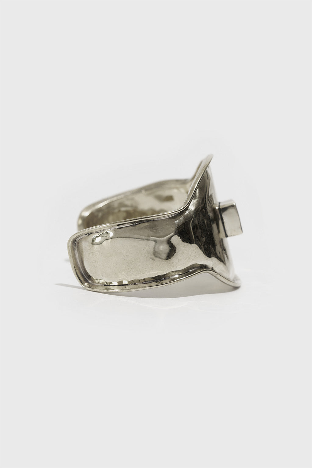Brazalete de Alpaca y Ébano