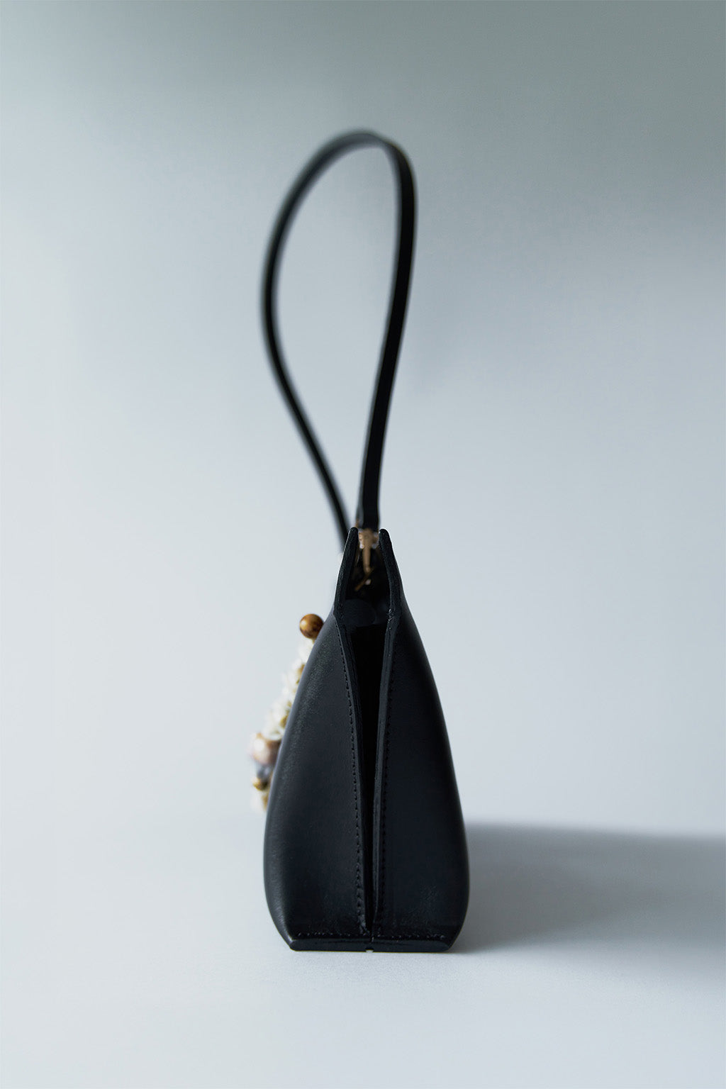 Cartera María Negra con Perlas (Edición Especial)