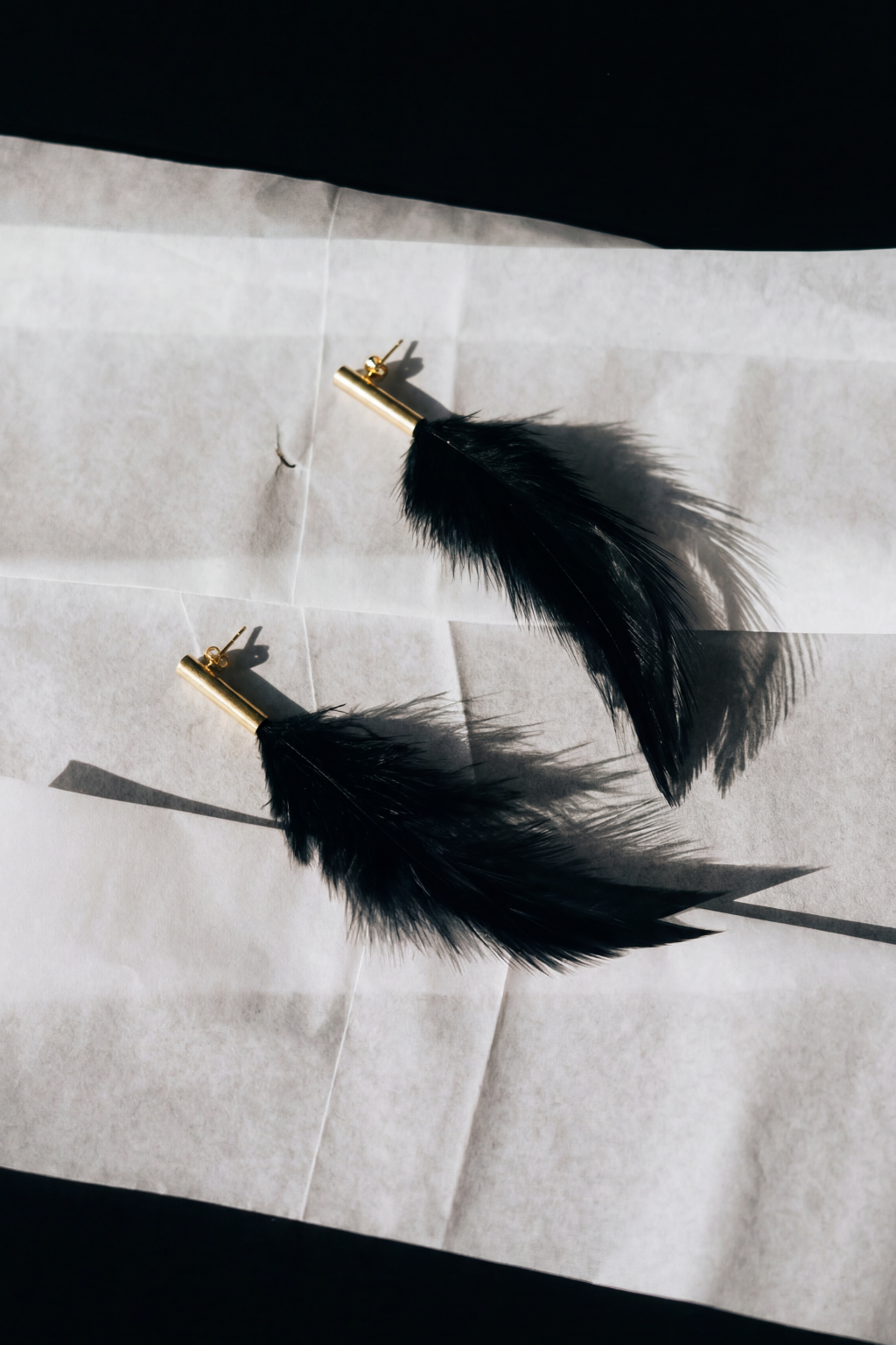 Aros de Metal y Plumas Naturales